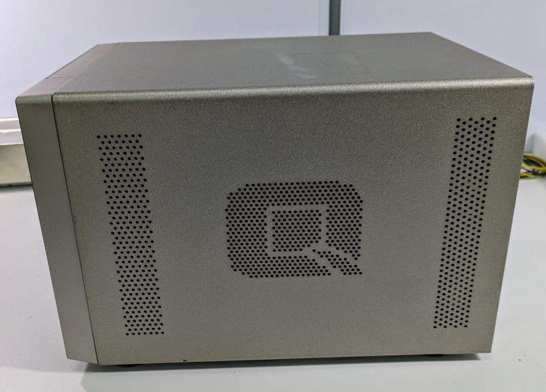 外付けハードディスク・ドライブ QNRP Network Attached Storage TVS-473e