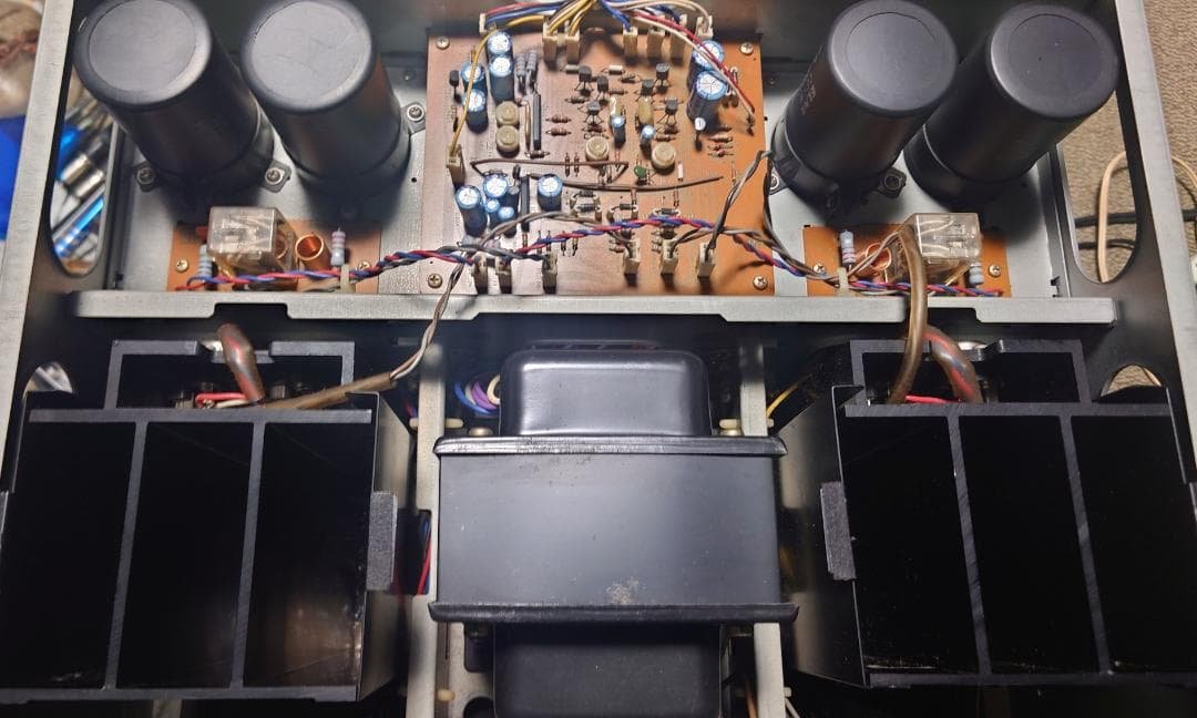 Sansui BA-F1 パワーアンプ