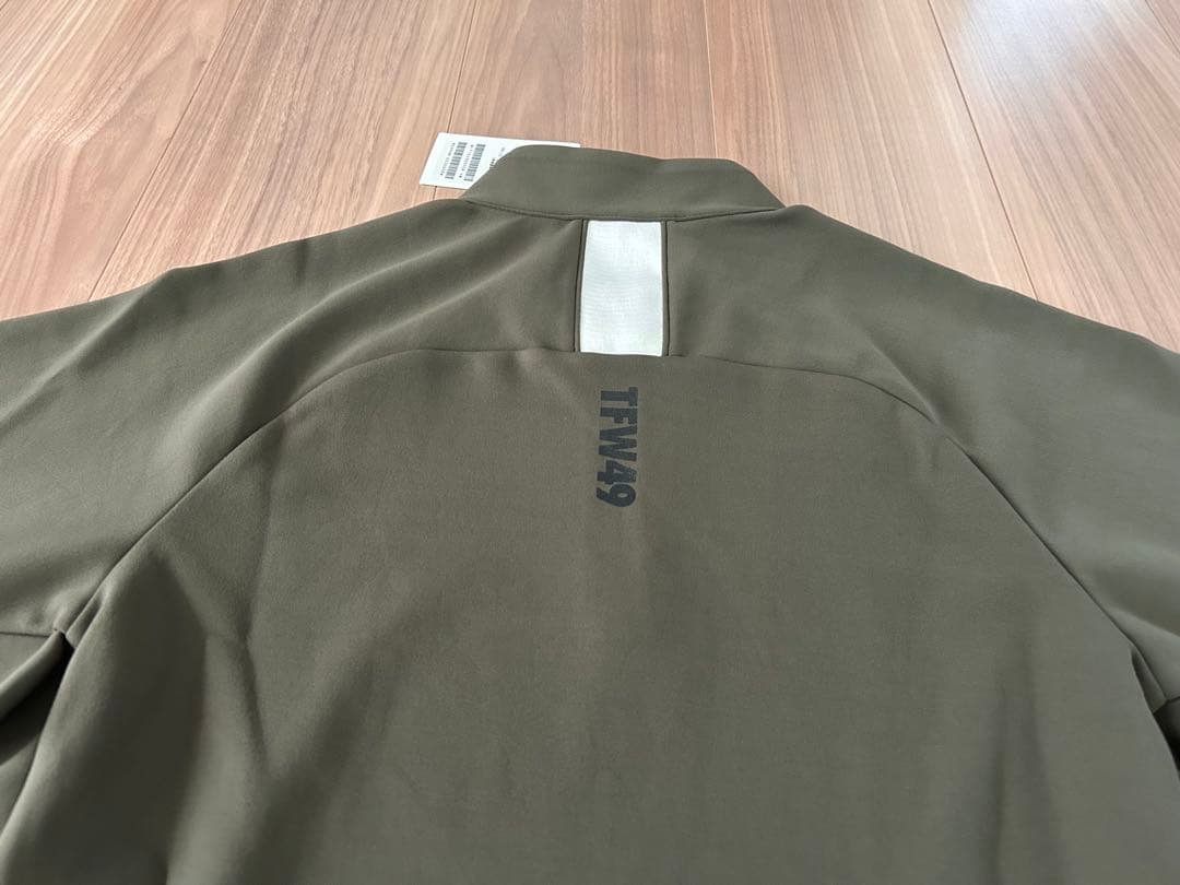 【新品タグ付き】TFW49 ティーエフダブリュー ロンT HALF ZIP