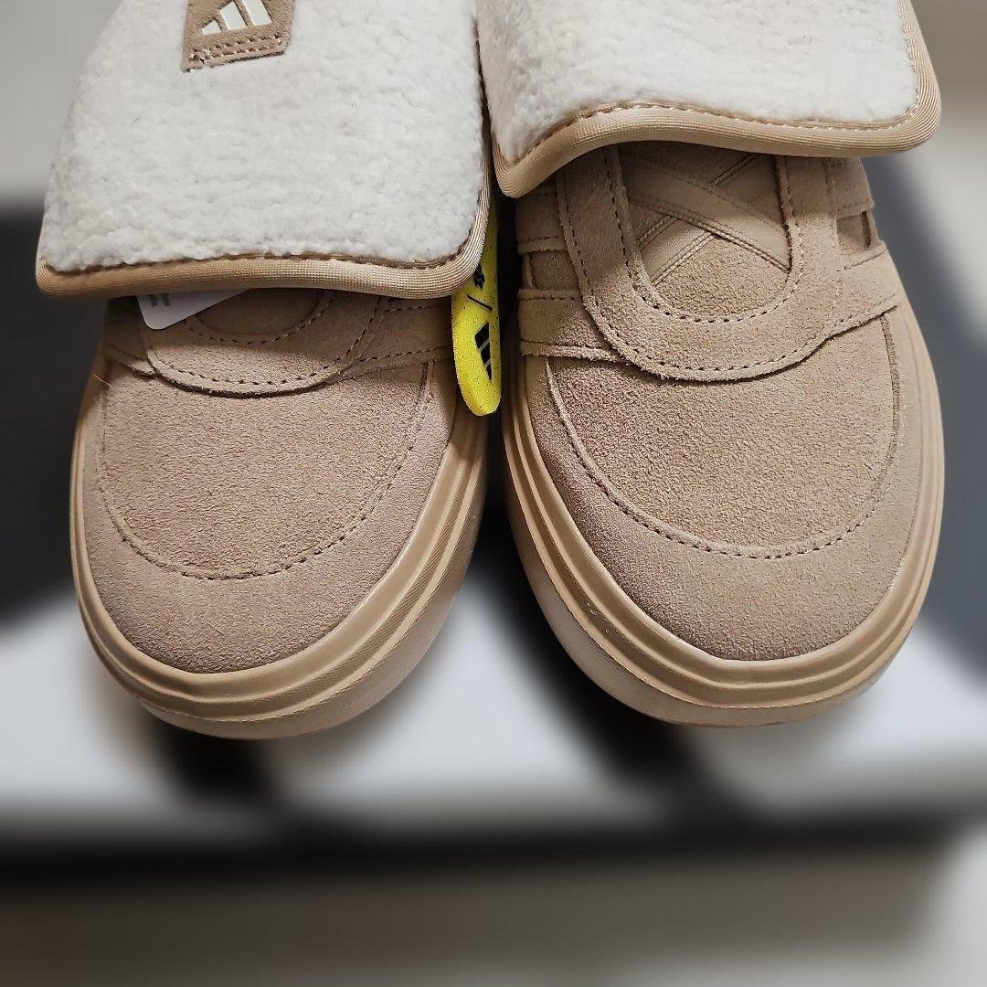adidas★アディダス★23.5㎝★ボア付き★もふもふ★ベージュ★ミュール